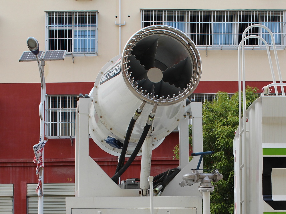 CLW-100型霧炮機(jī)(80米射程)