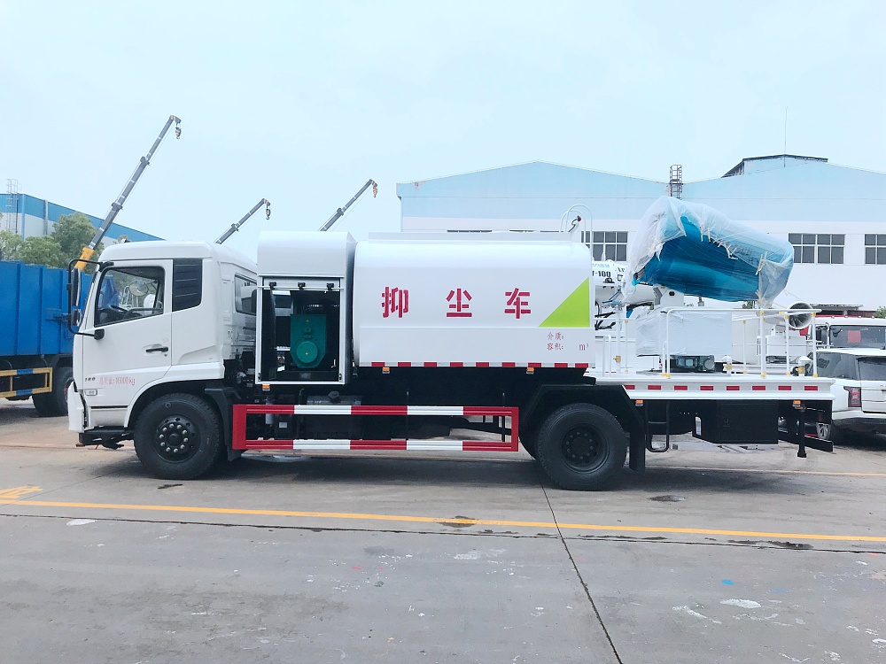 東風天錦抑塵抑塵車(國六10立方/50-100米霧炮)