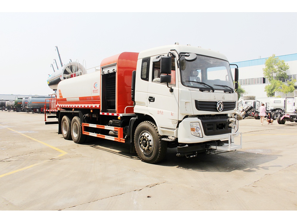 東風隨專后雙橋霧炮霧炮車(國六16立方/50-120米霧炮)